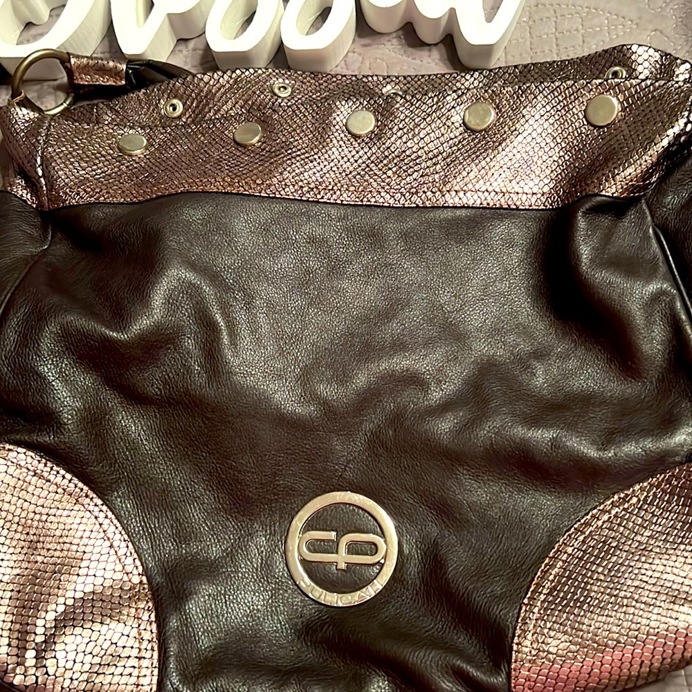 Pulicati Bag- Genuine Leather. Beautiful Bag